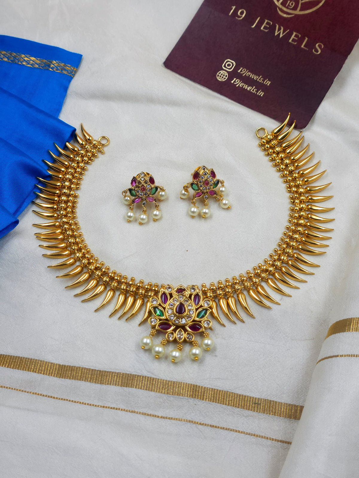 Necklace N1715