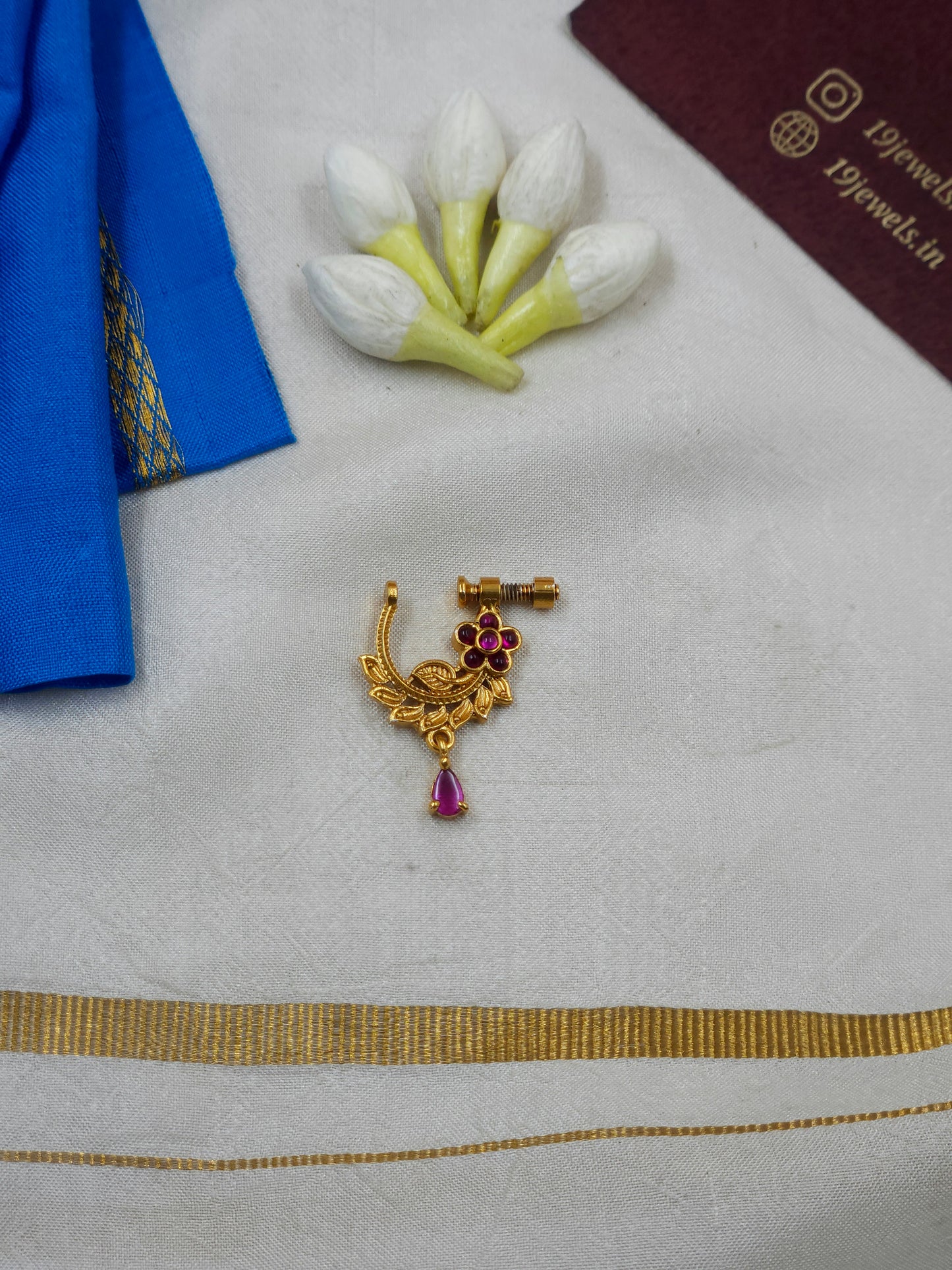 Nose pin 605