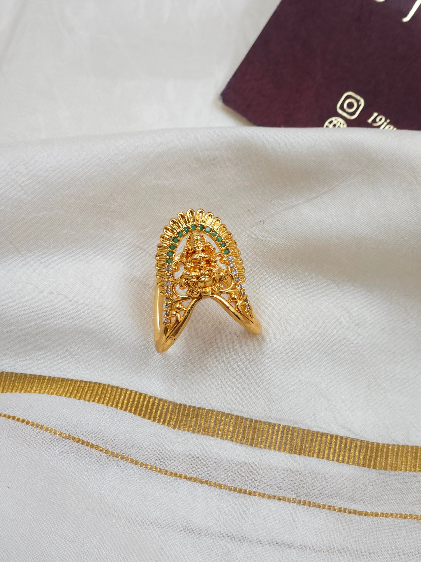 Vangi type Finger ring Fg073