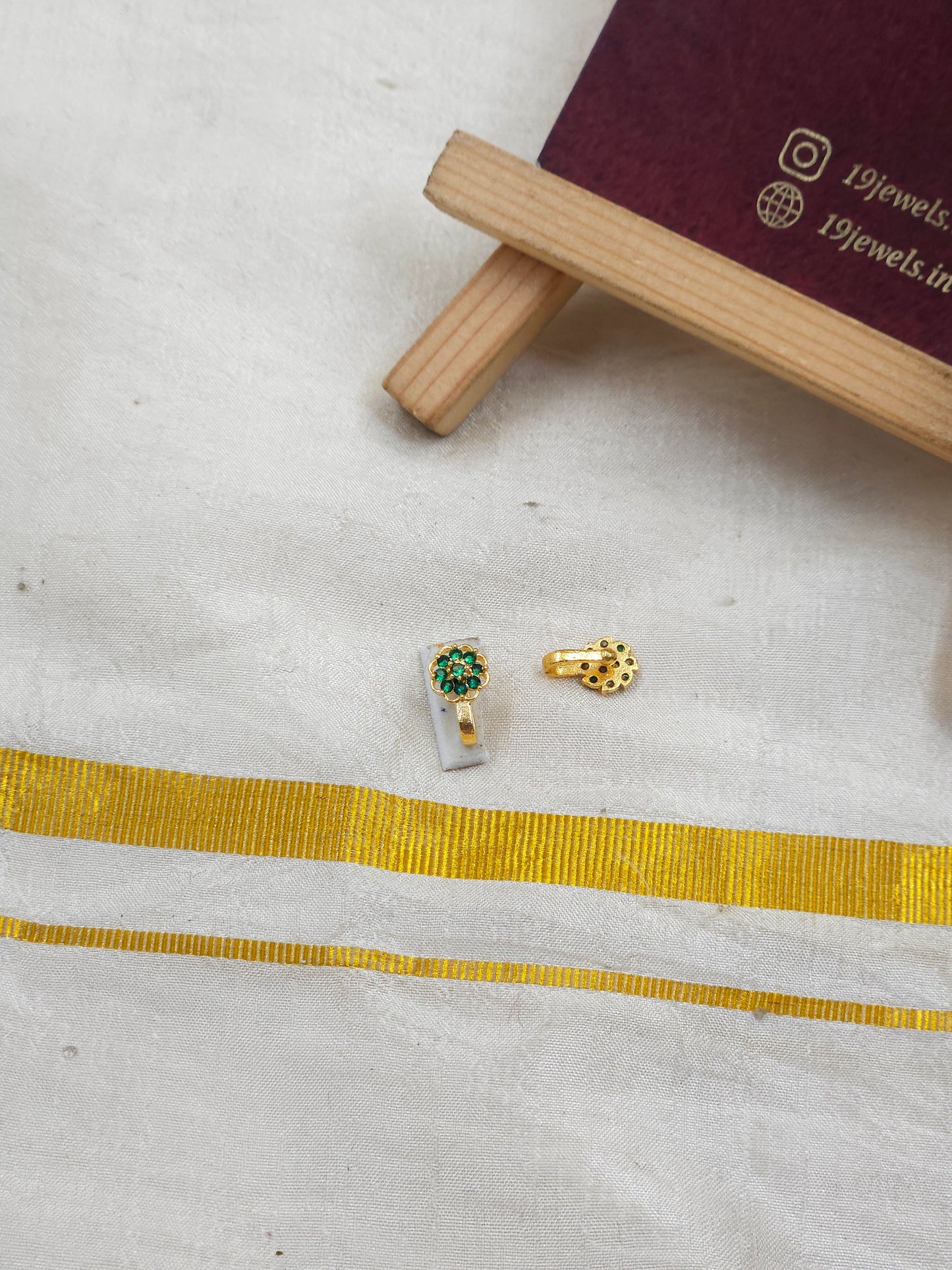 Press Nose pin 347-J4