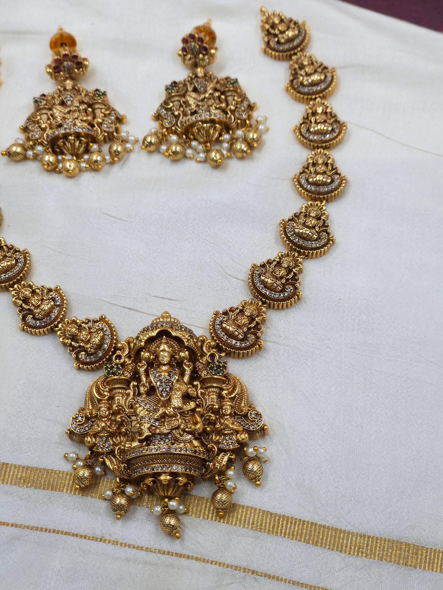 Antique necklace N1534-B18