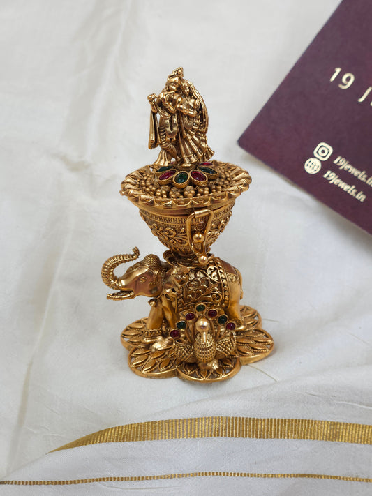 Sindhoor dabbi Hr406