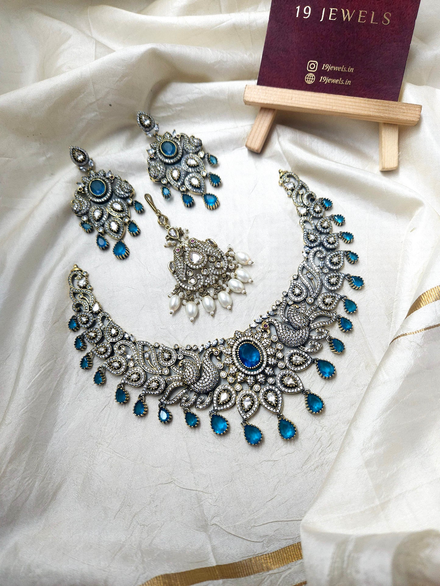 Victoria polish necklace N829
