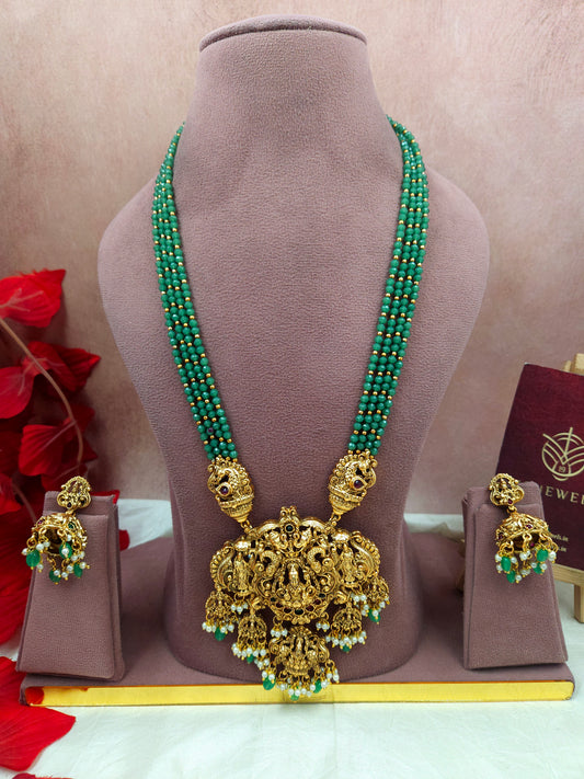 Green beaded mala N1122