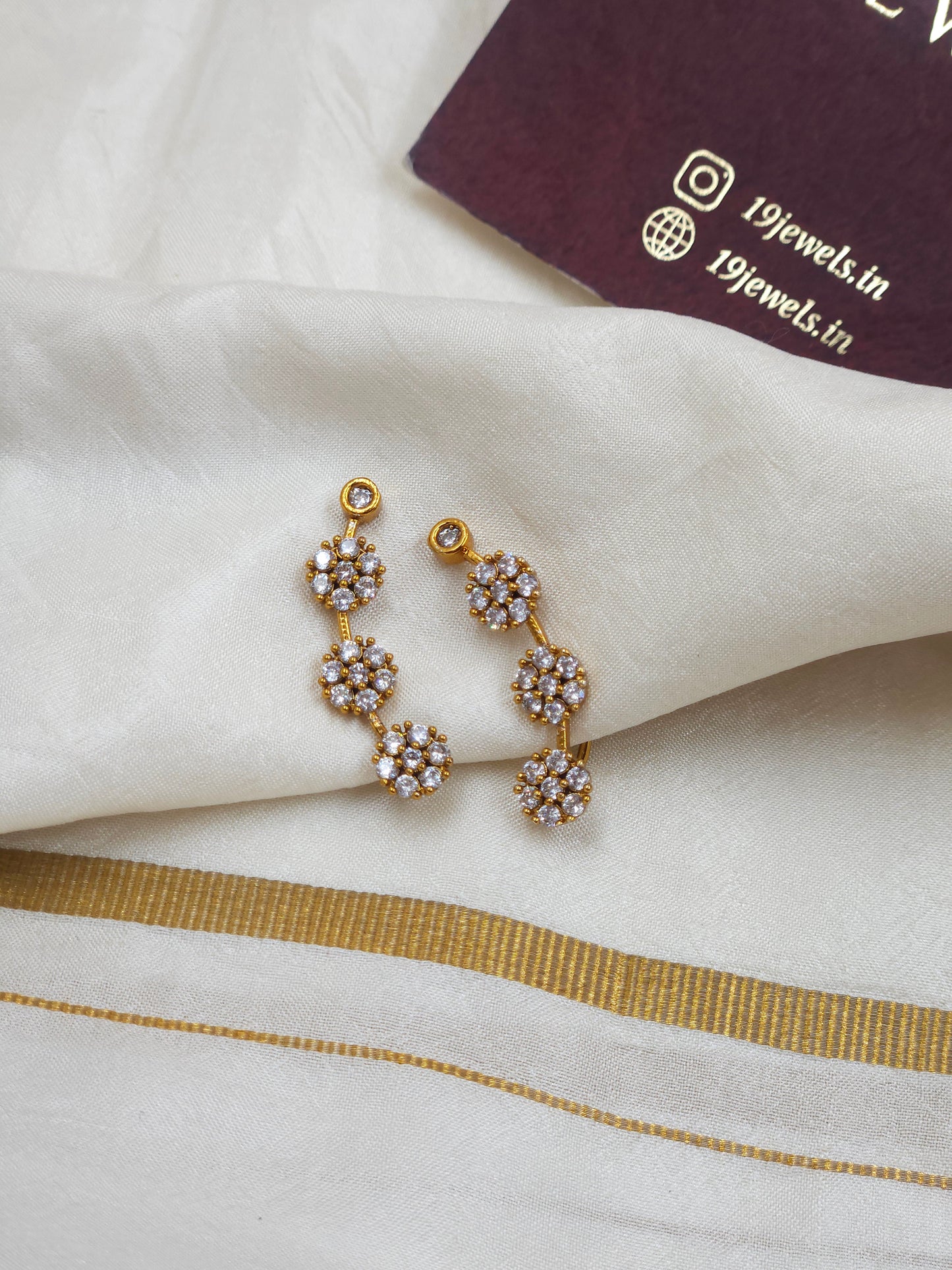 Ear cuff tops Jm419