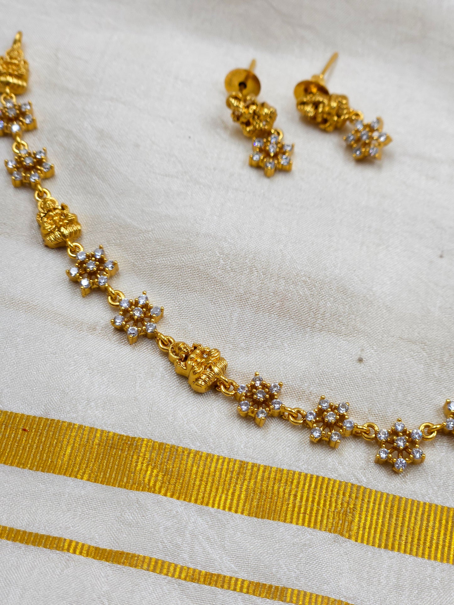 Diamond cut Necklace N1382