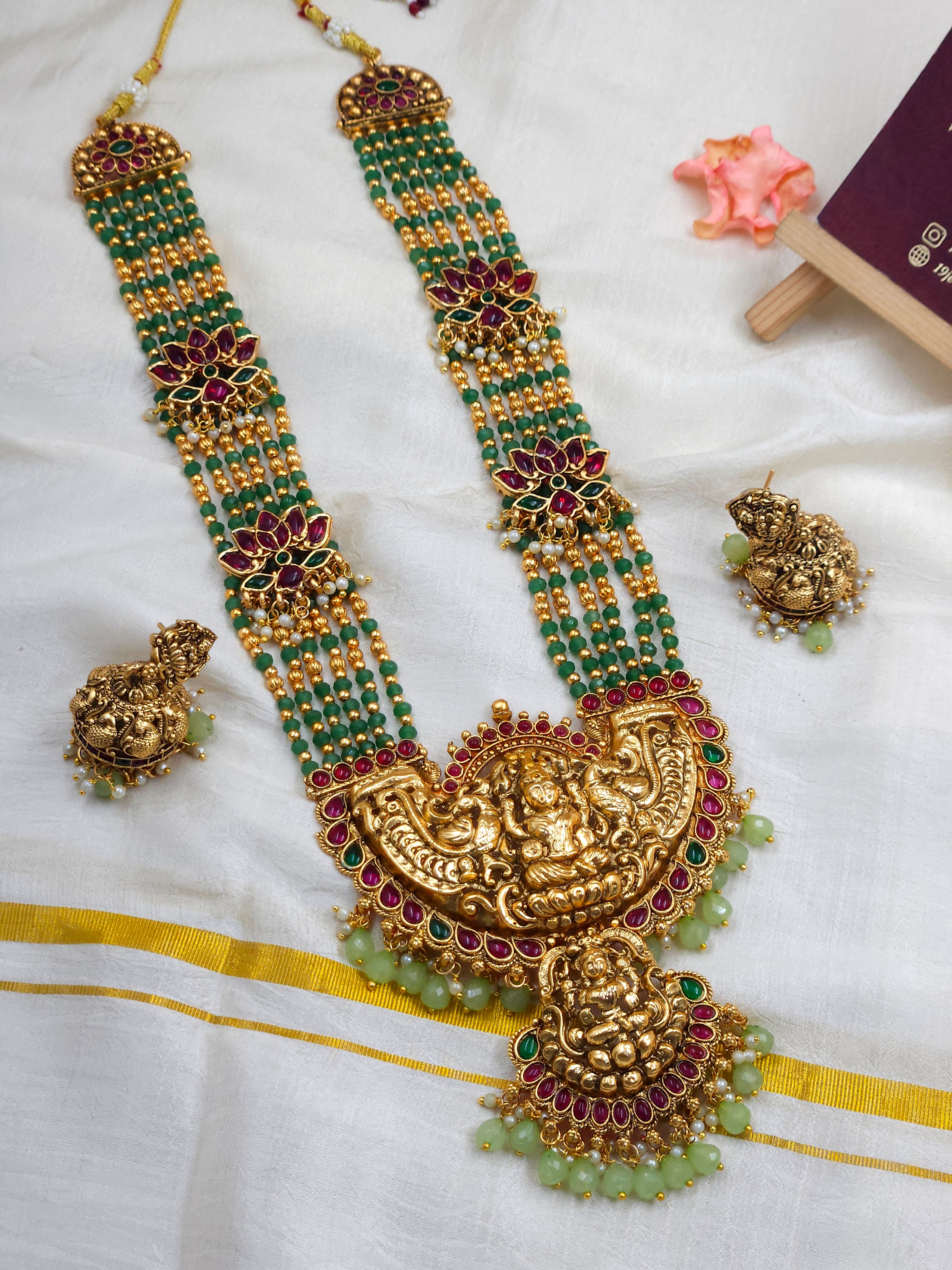 Emerald lakshmi mala N1244-C7 – 19 Jewels