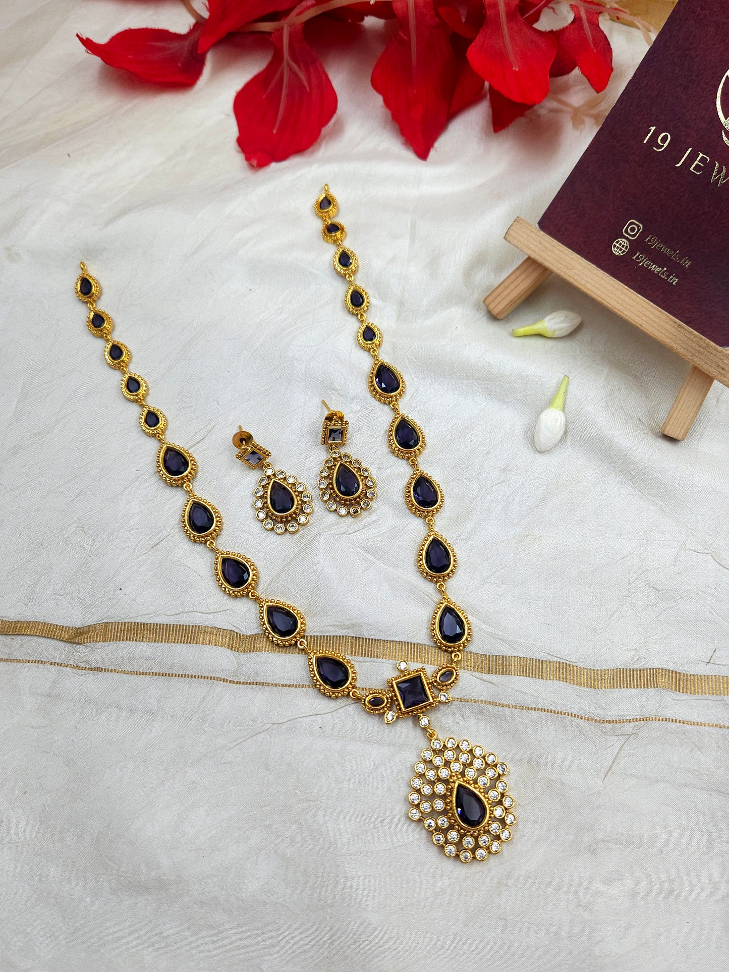 Jyothika inspired haram N1125