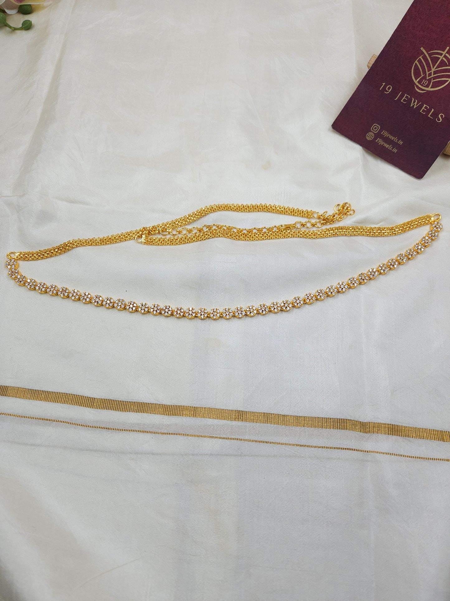 Ad Hip chain Hb353