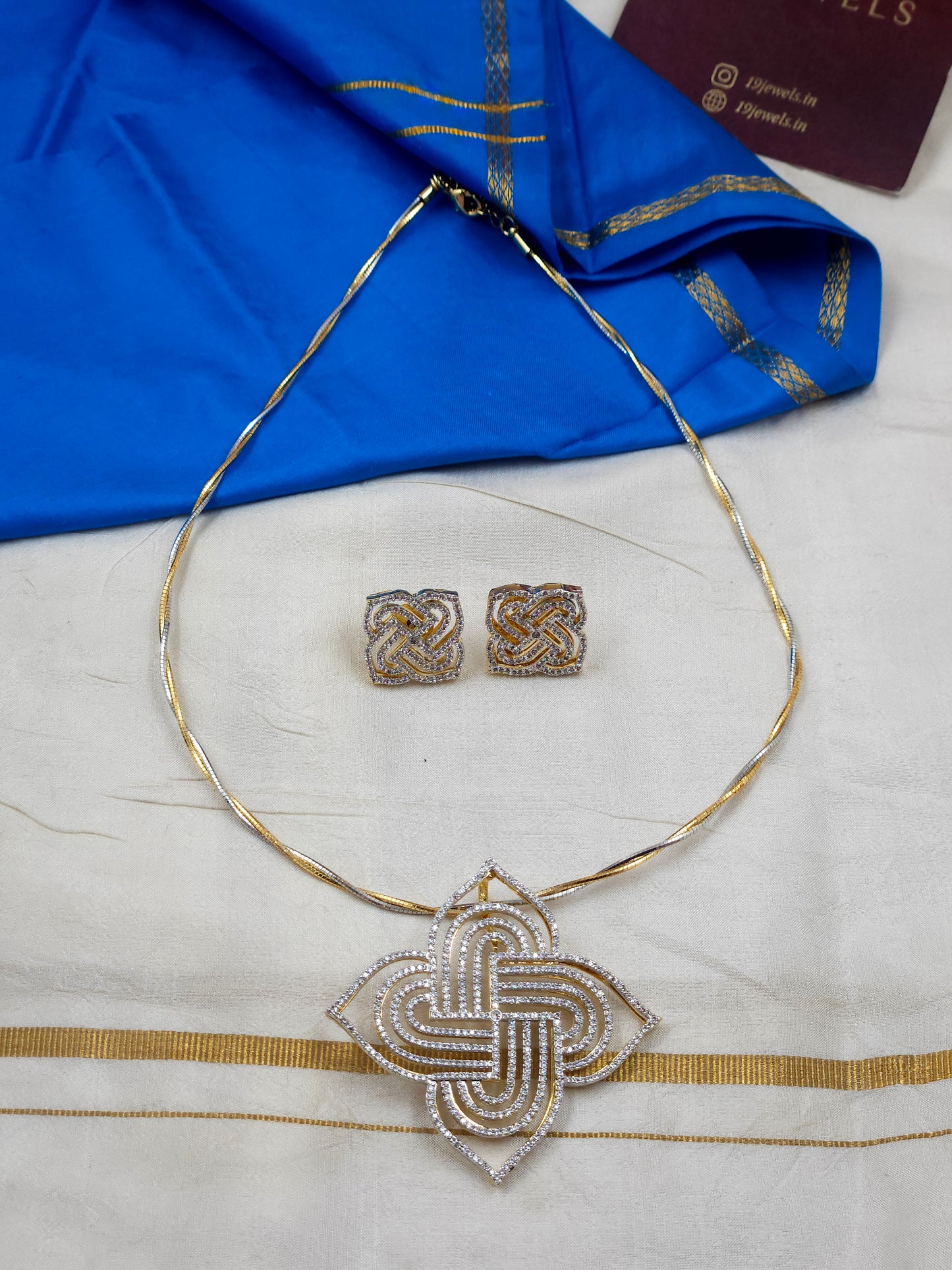 Kolam hasli Necklace N1616