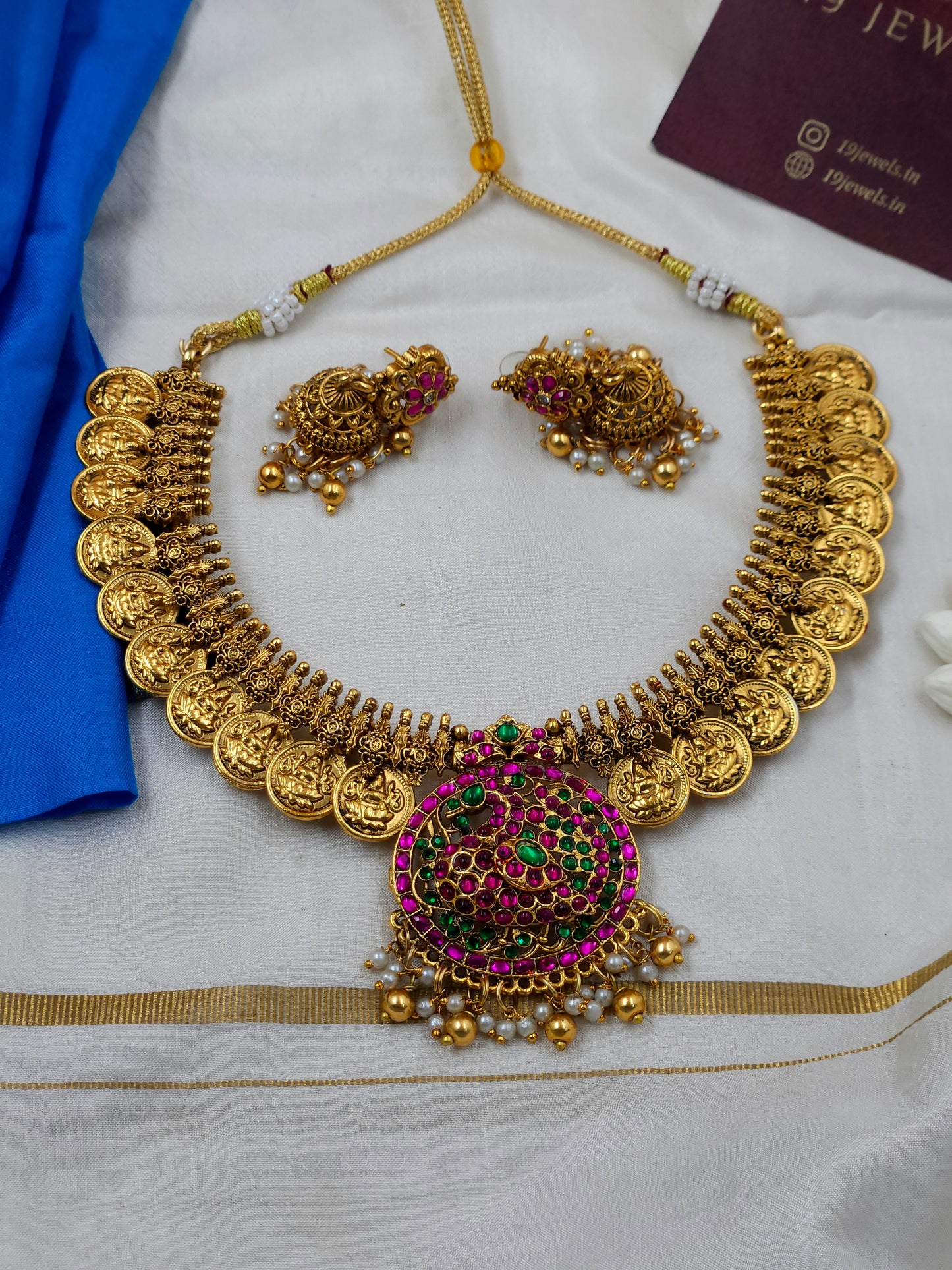 Heritage Coin Necklace N1662