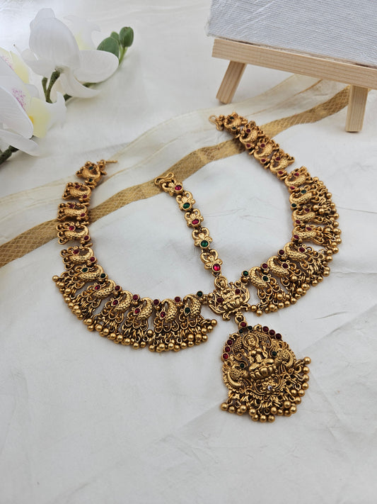 Lakshmi 3 sided tikka T090
