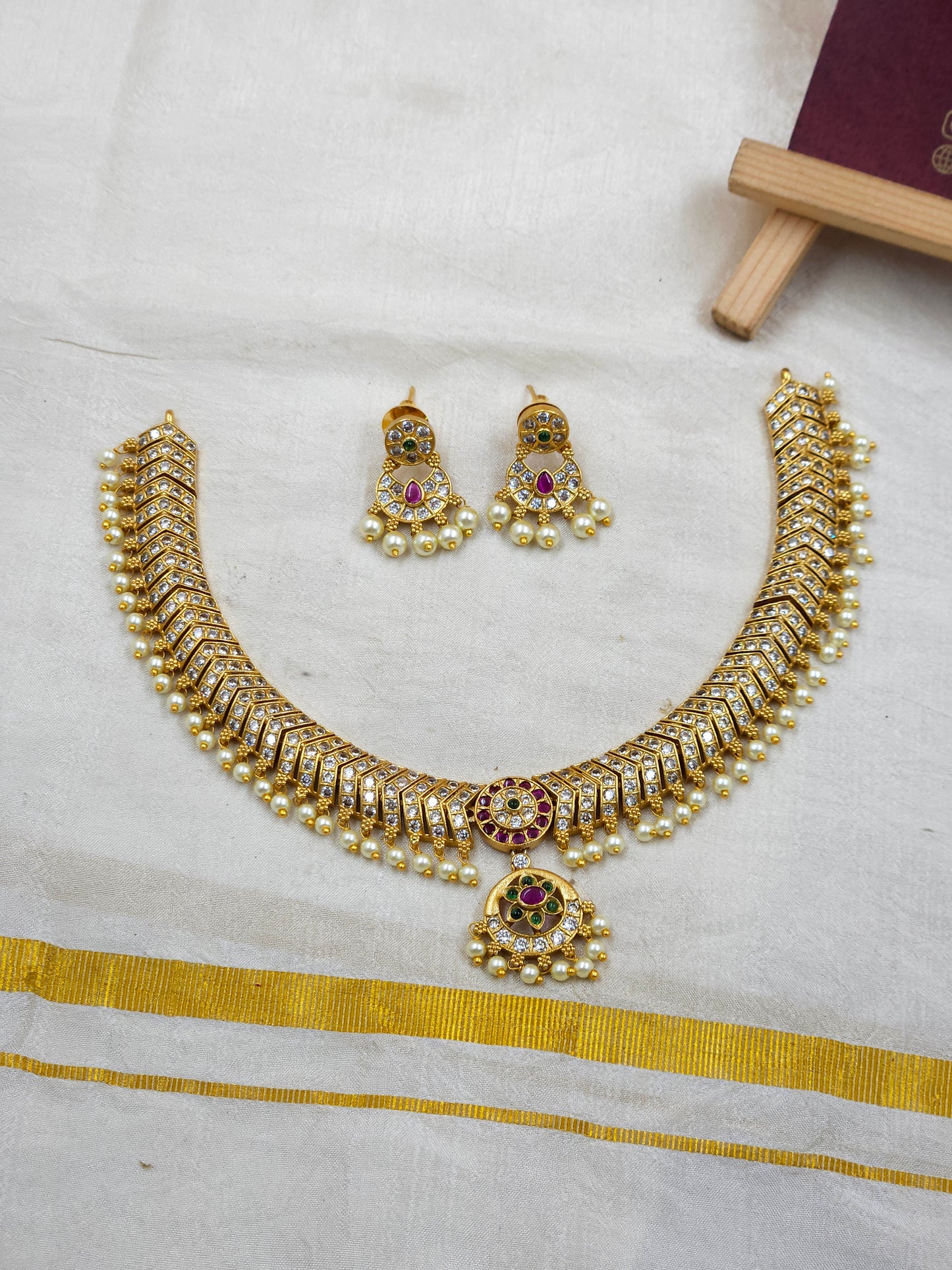 Heritage premium Necklace N1456-B18