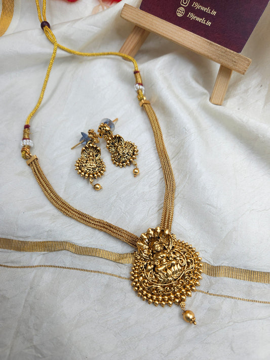 Lakshmi pendant necklace N442