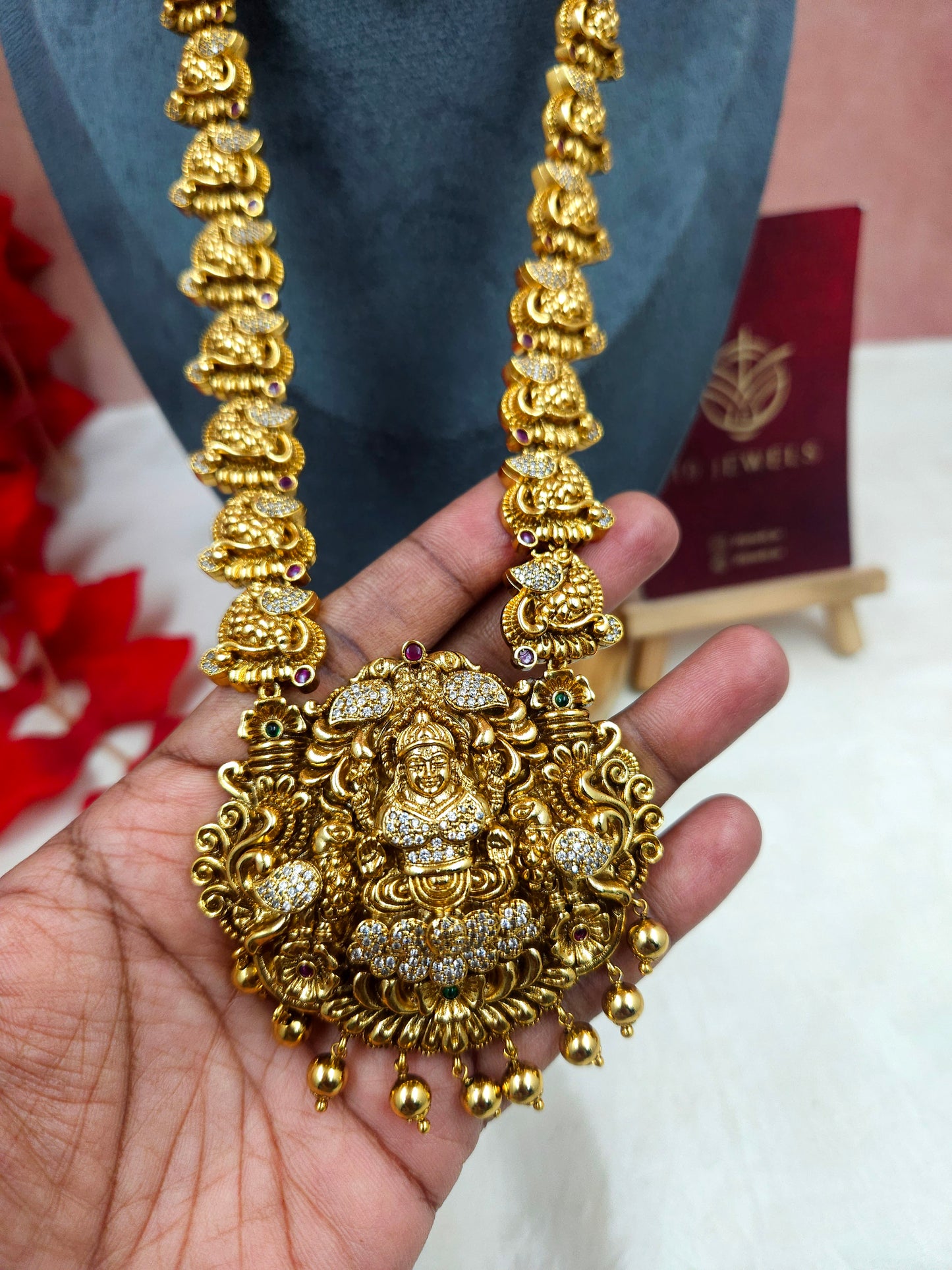 Golden Aura Lakshmi temple haram N1115