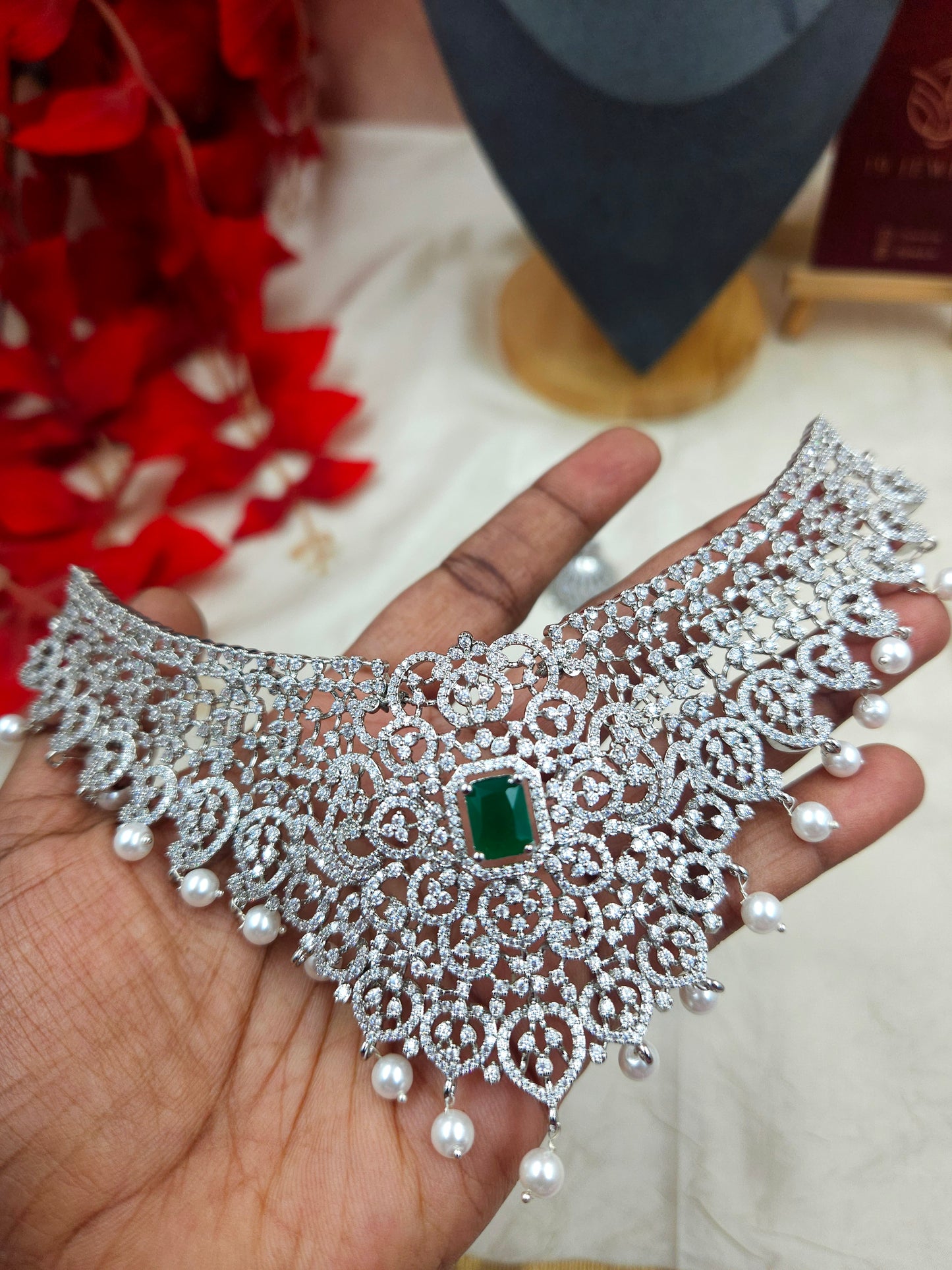 Pearl majesty choker N1121