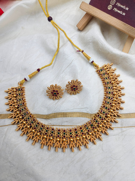 Floral necklace N477
