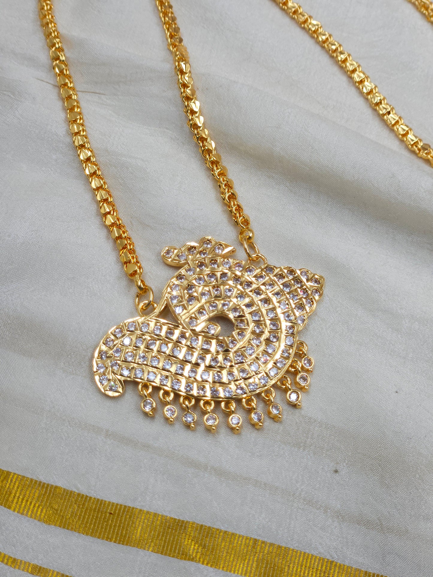 Sangu dollar chain N1390