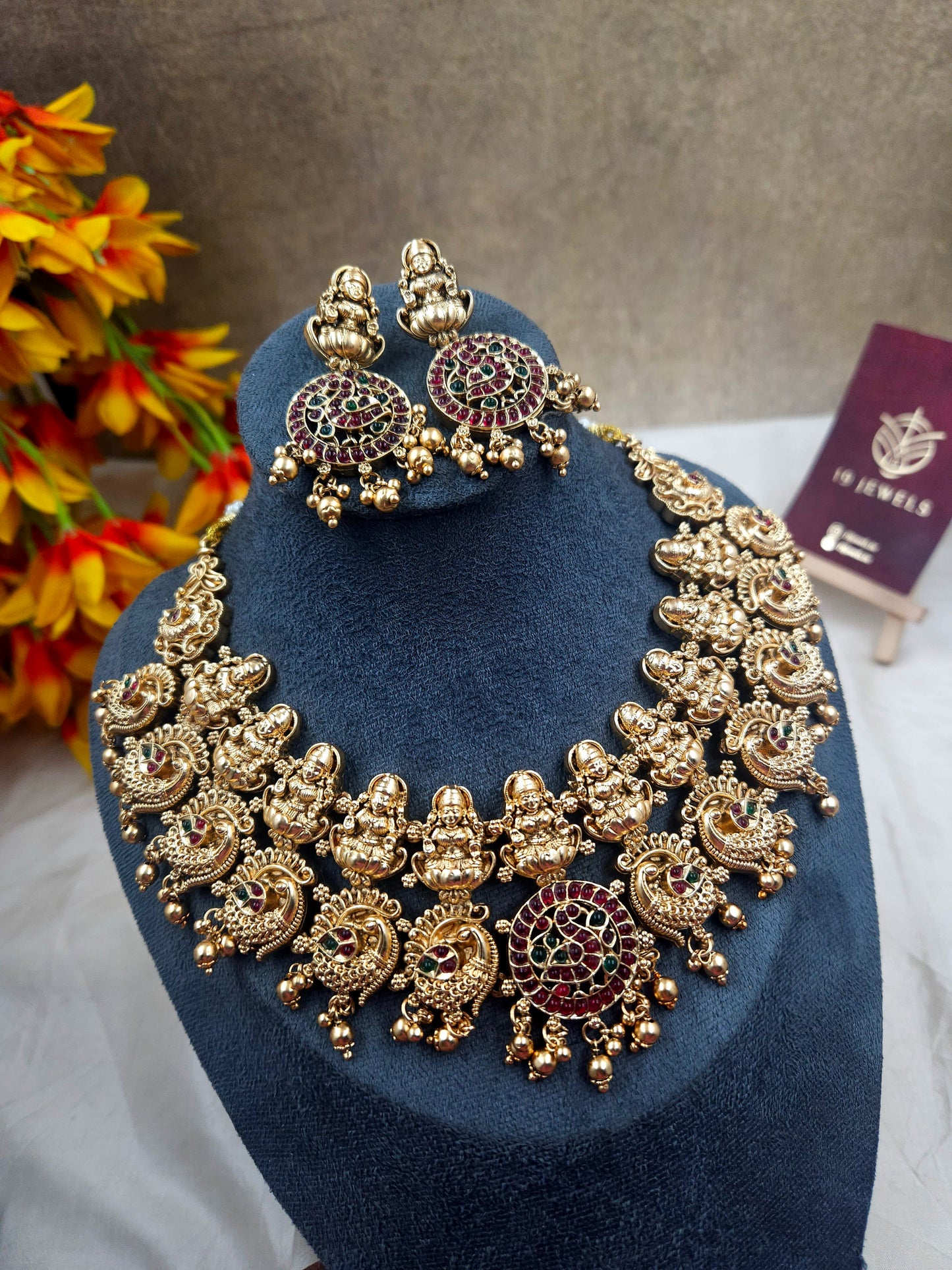 Grand lakshmi necklace N919