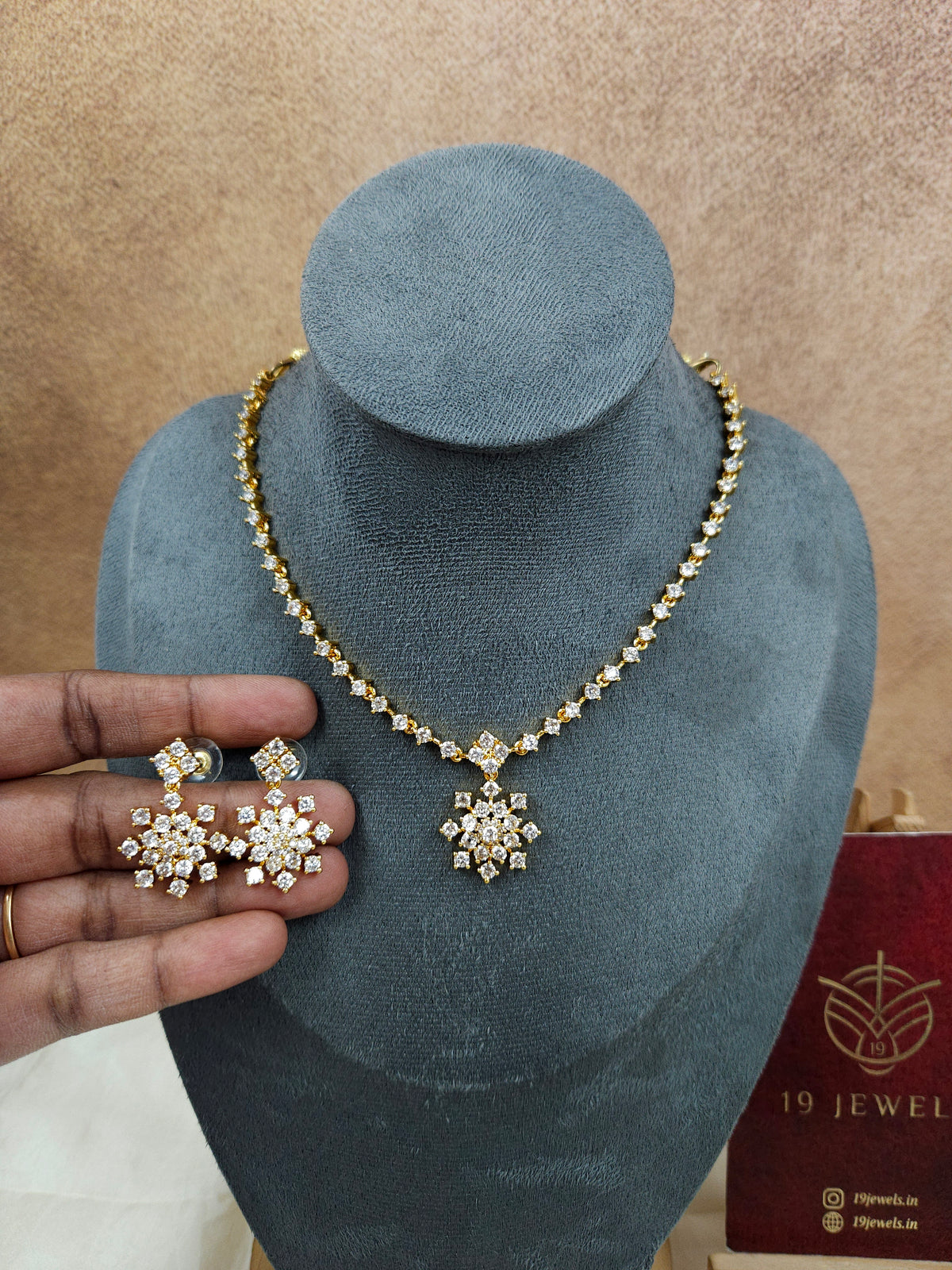 Cz necklace N1704