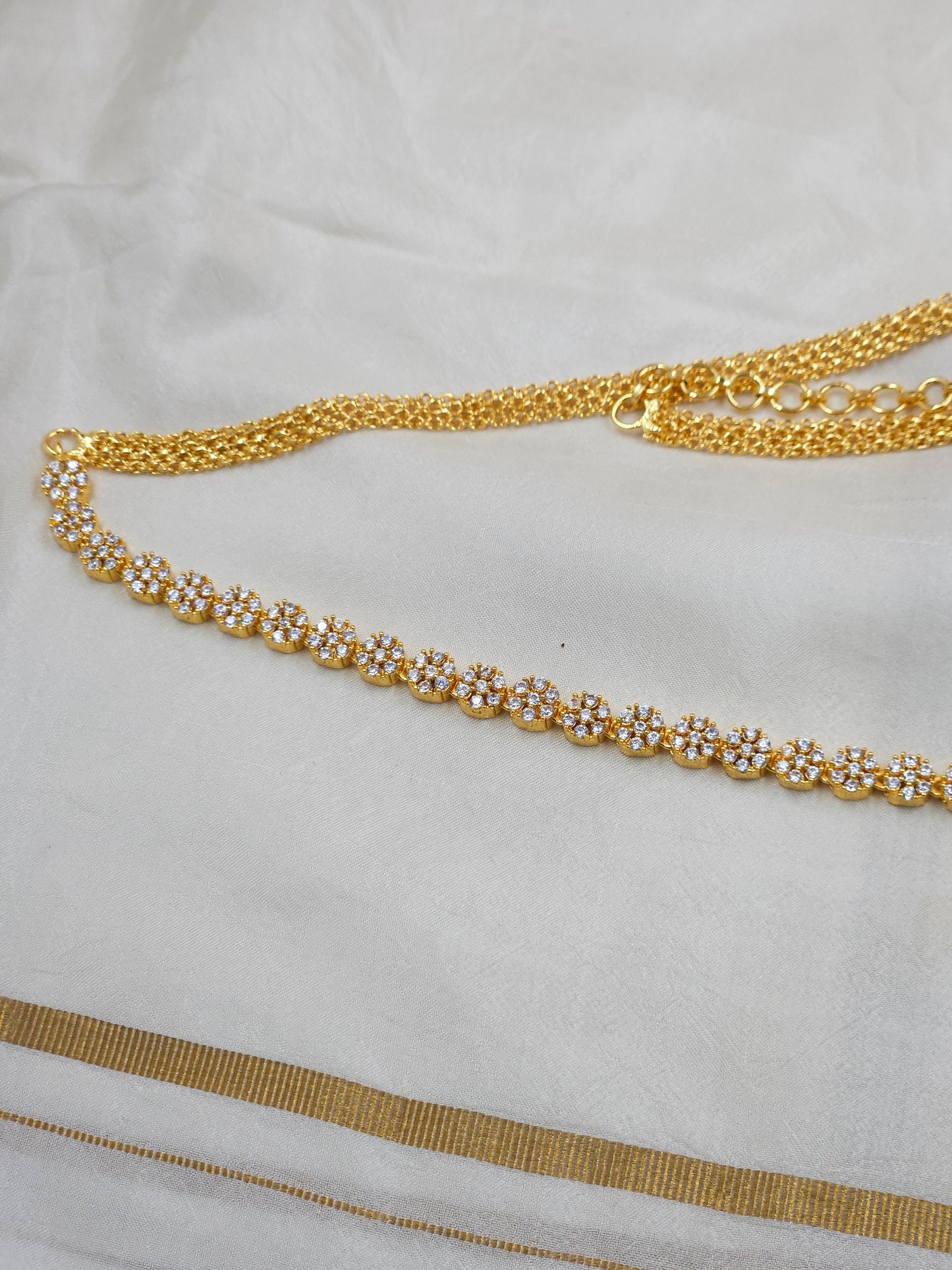 Ad Hip chain Hb353
