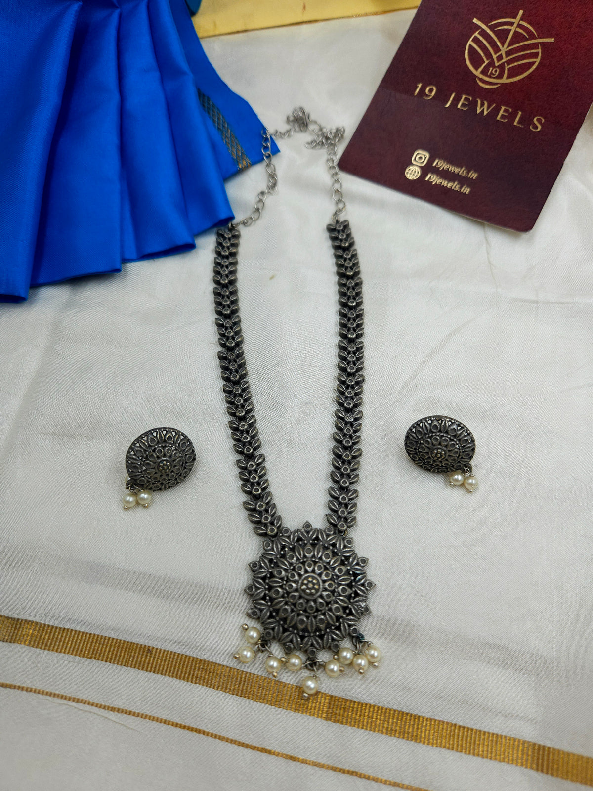 Ash tone floral Silver jewellery Ge072