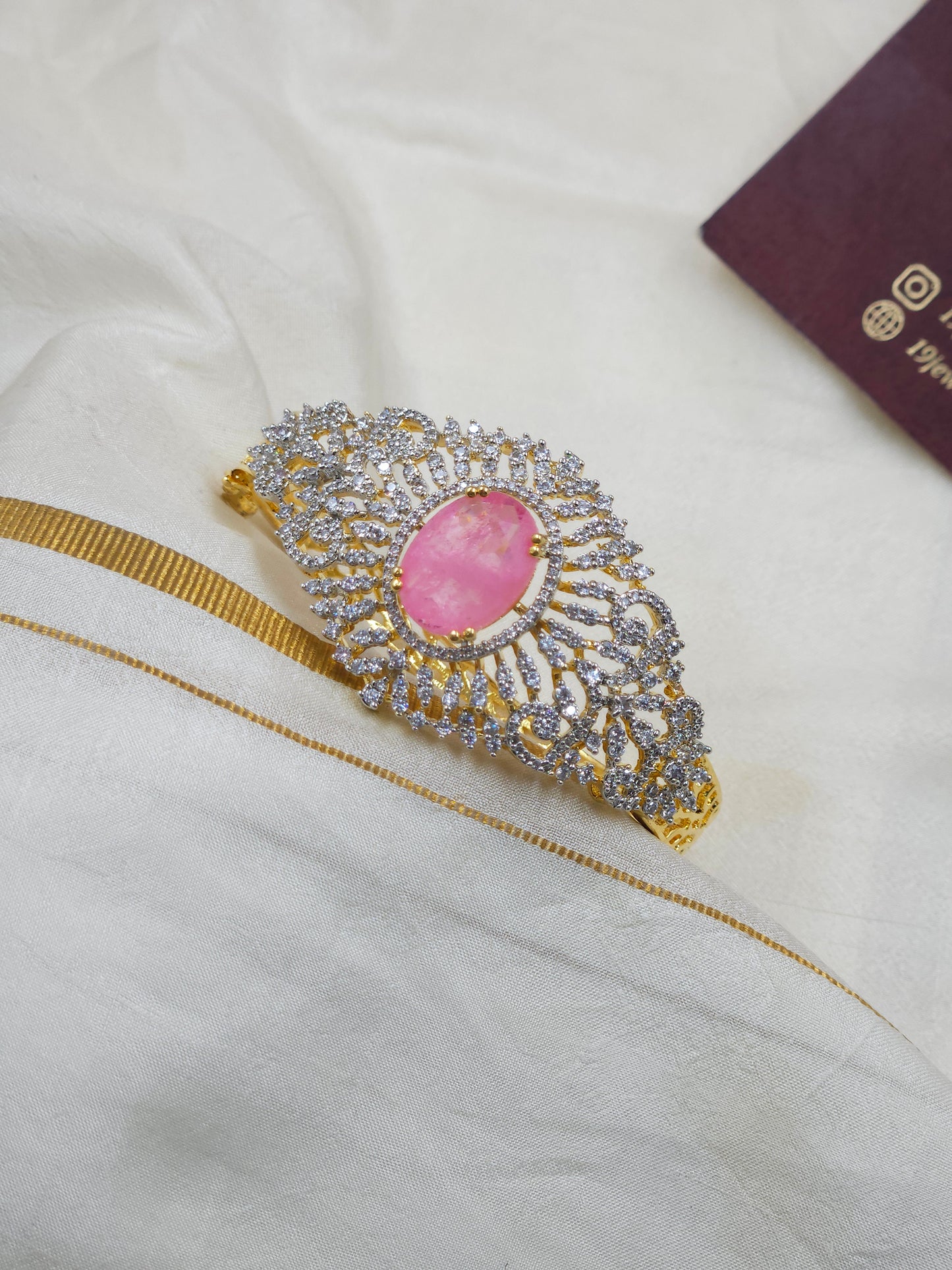 Diamond cut style Bracelet Bn236