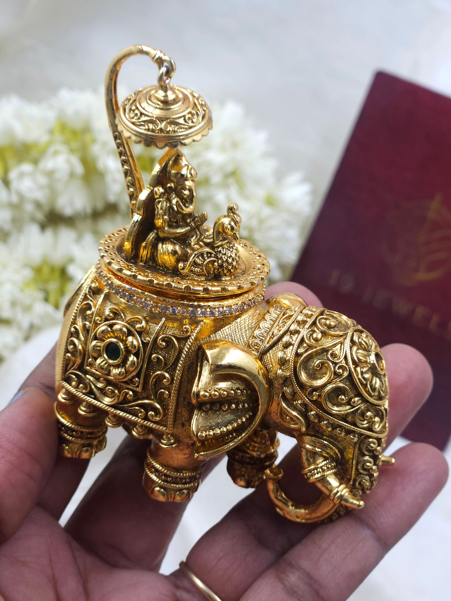 Rajagaja kumkum box Hr505