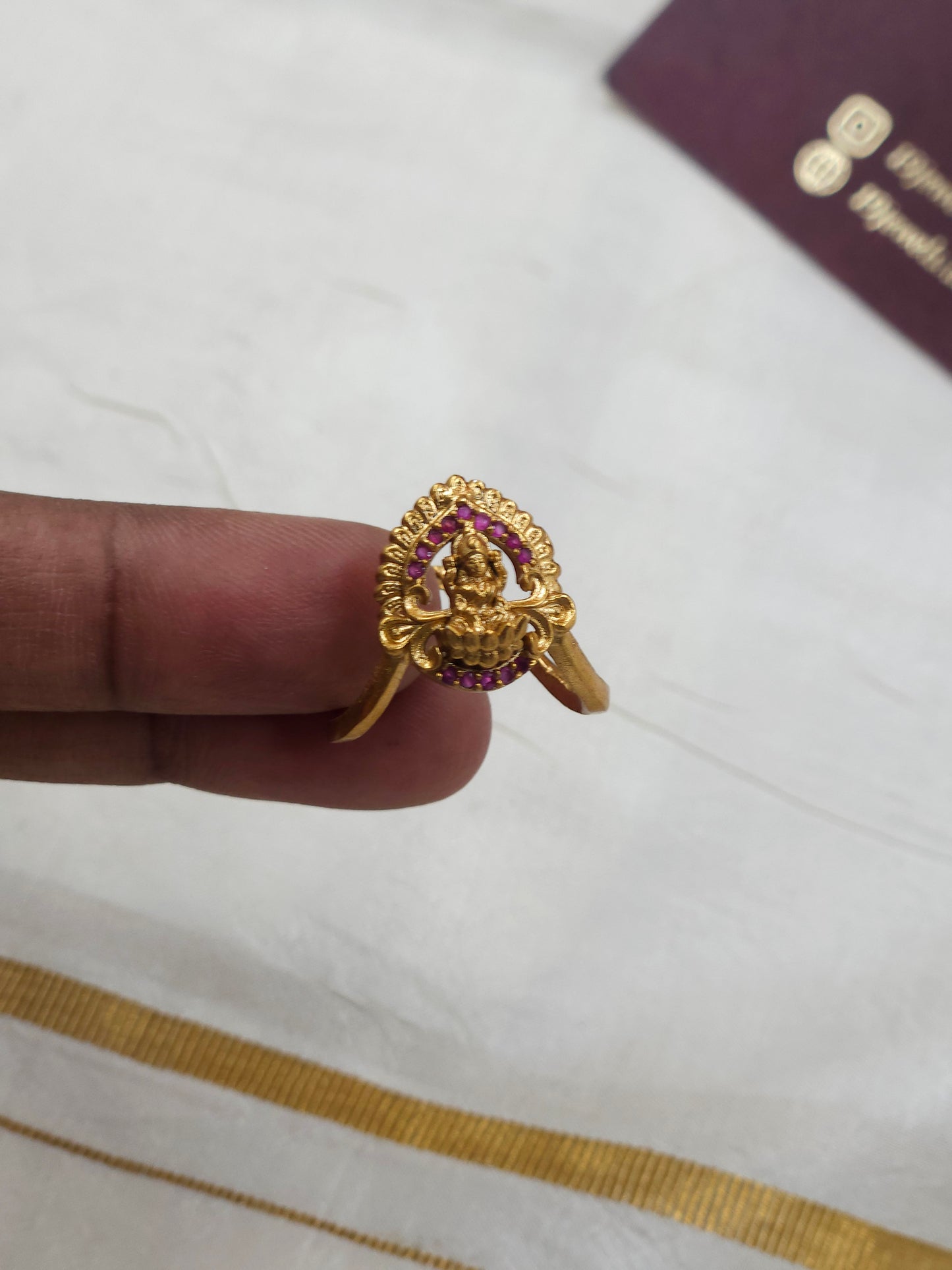 Vangi type Finger ring Fg063-J3