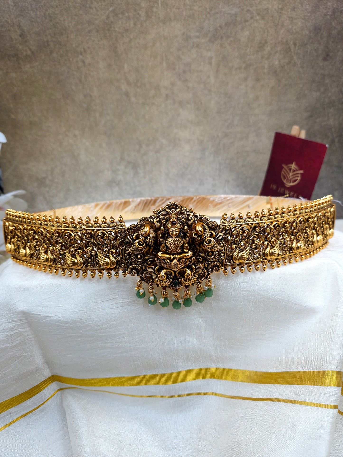 Grand nakshi hip belt Hb186