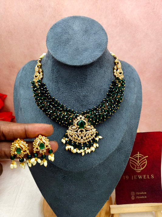 Premium green loreal necklace N1017