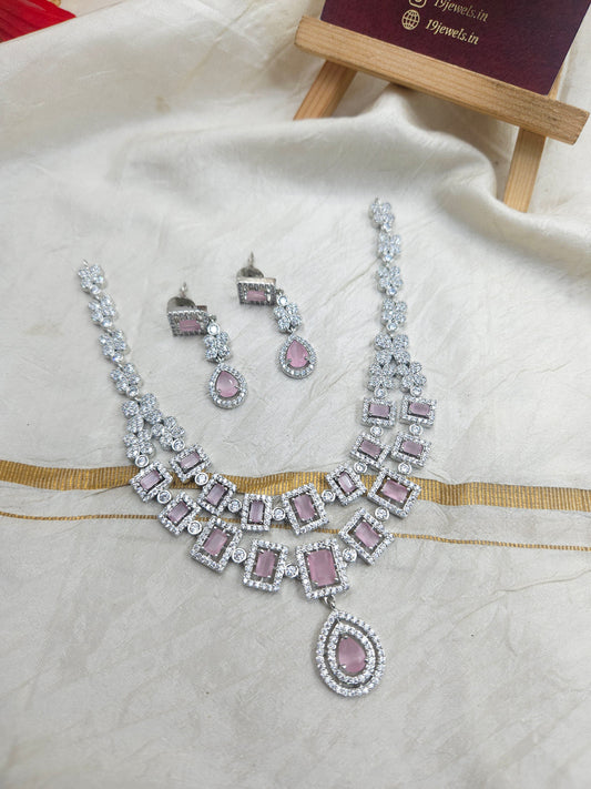Baby pink silver necklace N487