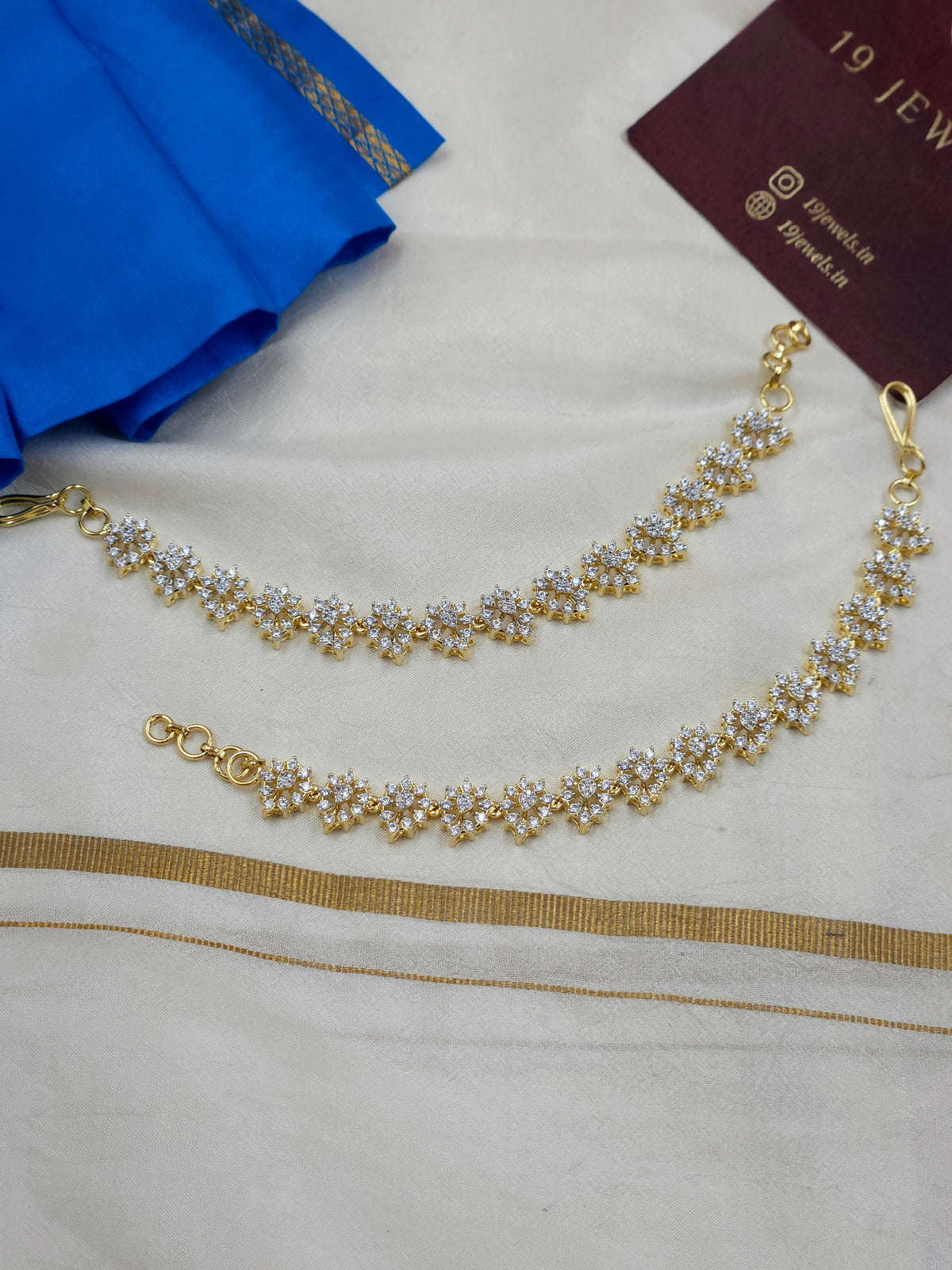 Ad Ear chain Ea299