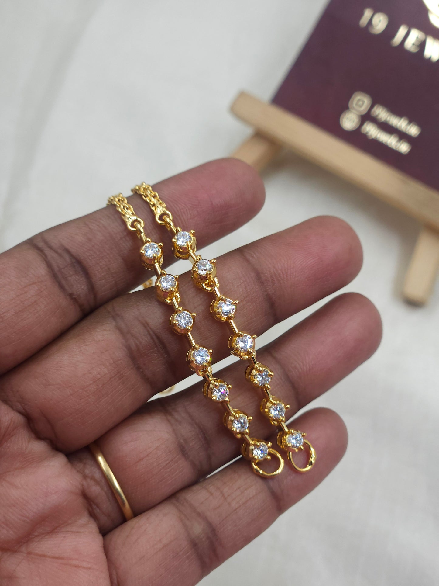 Diamond replica Ear chain Ea163